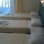 Pensión Doga 3*