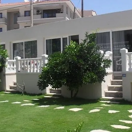 בית הארחה Doga Çeşme