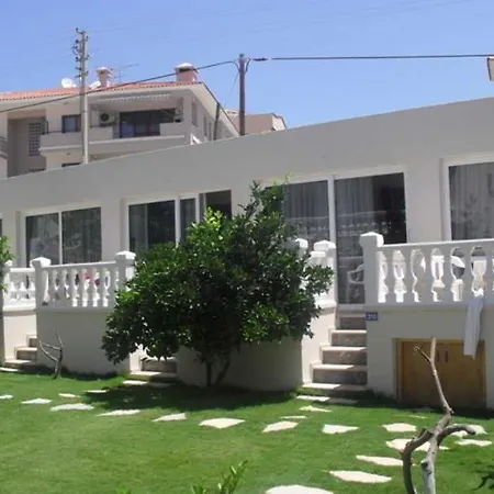 Doga בית הארחה 3*